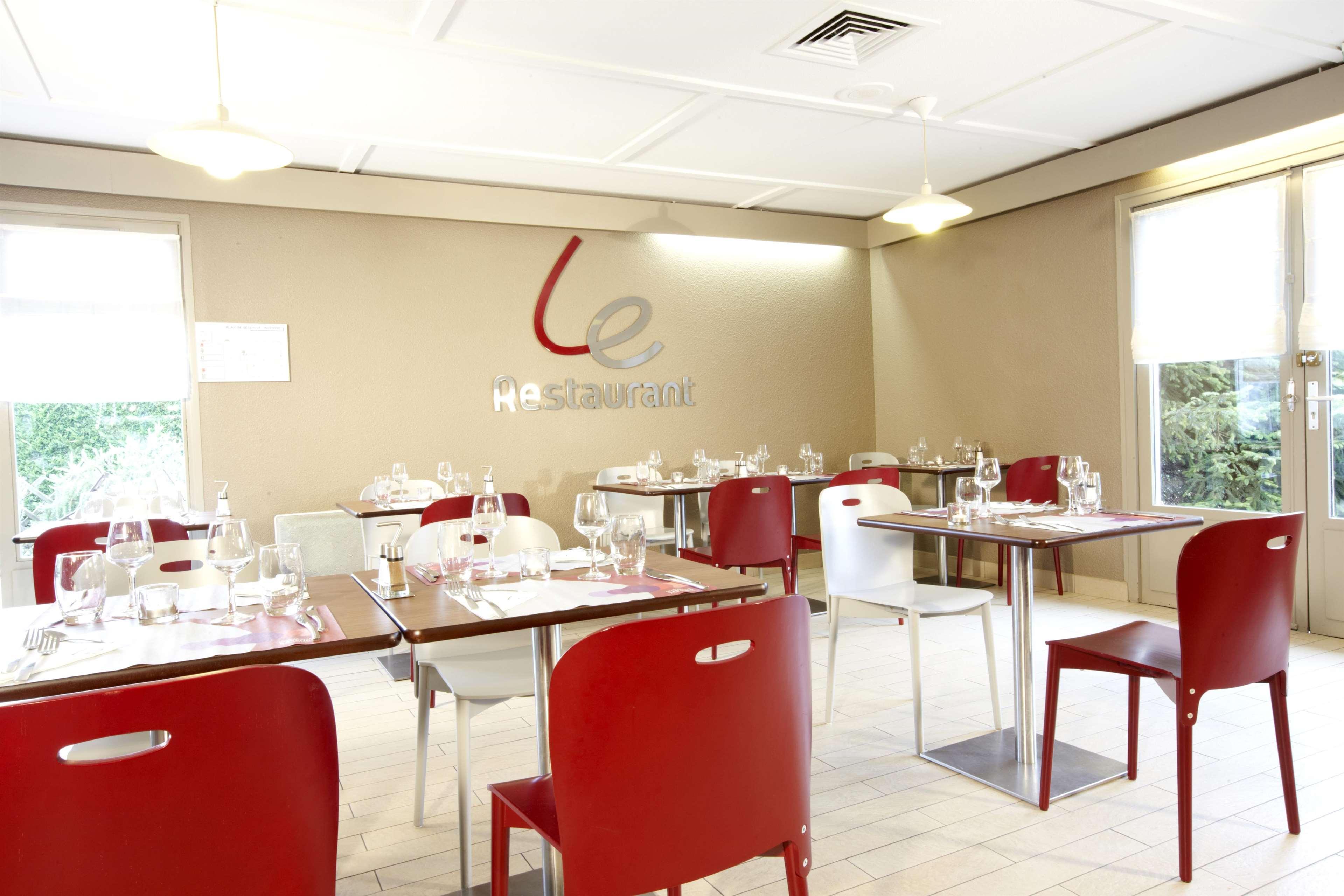 Campanile Biarritz Hotel Bagian luar foto